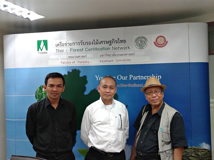 3.ผช.ศ.ดร.นิคม-ดร.สุเทพ-คุณพายัพ-ยังปักษี-ที่ปรึกษานิตยสารพืชพลังงาน