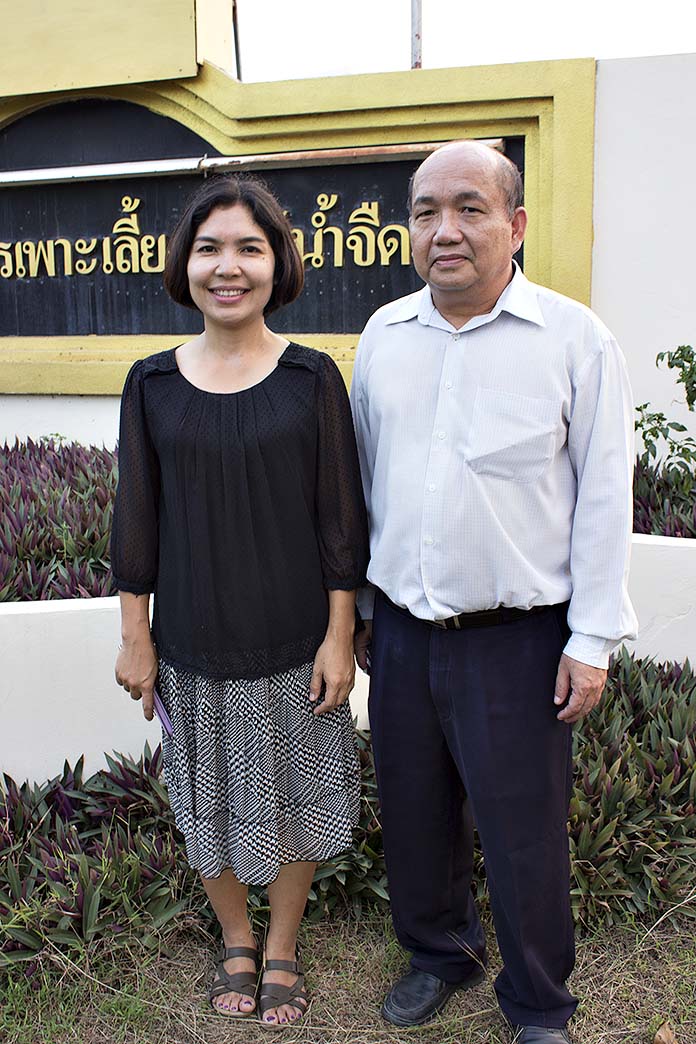 2.คุณวินัย-จั่นทับทิม-ขวา-ผอ.สถาบันวิจัยการเพาะเลี้ยงสัตว์น้ำจืด-กรมประมง