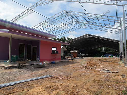 4.โครงสร้างโรงงานที่ต่อเติมเพิ่มเพื่อรองรับกำลังการผลิต