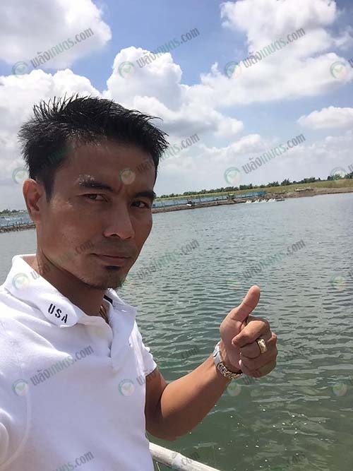 2.คุณเอนก-จันทร์ทอง-เจ้าของจันทร์ทองฟาร์ม