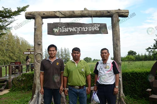 9.คุณอภิรัตน์-ซ้าย-คุณนเรศ-กลาง-และคุณไชยเดช-เทพไชย-ขวา