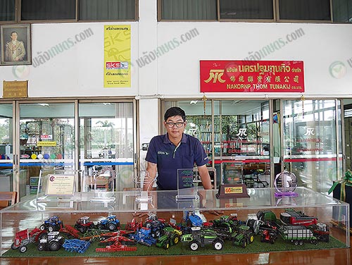 2.คุณปกป้อง-ศรีสุขจร-ผู้จัดการฝ่ายขาย-บ.-เกษตรควรชู-จำกัด