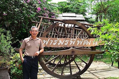 1.คุณสุพัฒน์-ธนะพิงค์พงษ์