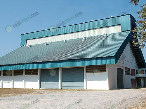 2.โรงงานผลิตเมล็ดข้าว-ภายในมีเครื่องจักรที่ใช้ในการคัดเมล็ดพันธุ์ข้าว