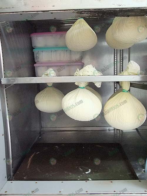 4.ลีกษณะเคริตแช่เย็นทิ้งให้สะเด็ดน้ำ