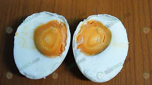 5.ไข่เค็มเนื้อแดงดี
