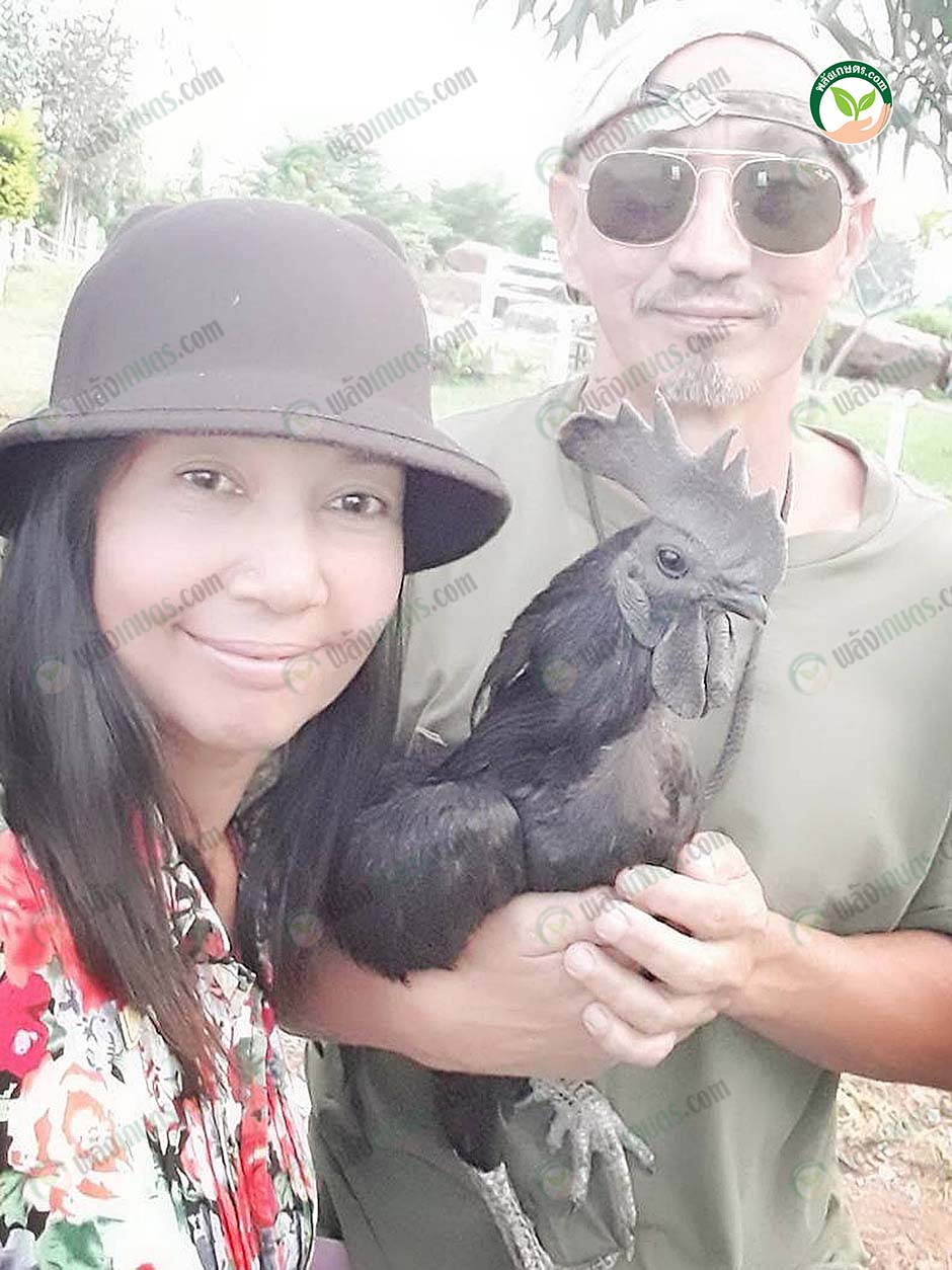 1.คุณปณิธิ บุญมา (คุณอาร์ต) และคุณวิไลพร สกุลงาม (คุณปอนด์)