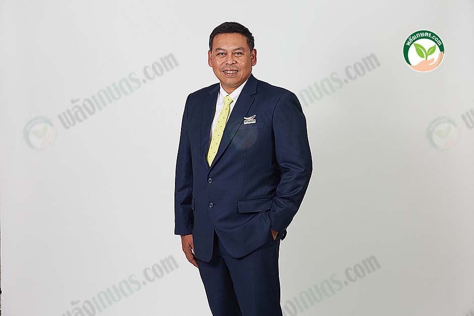 7.น.สพ.ปรเมศวร์ ขำภักตร์ กรรมการ