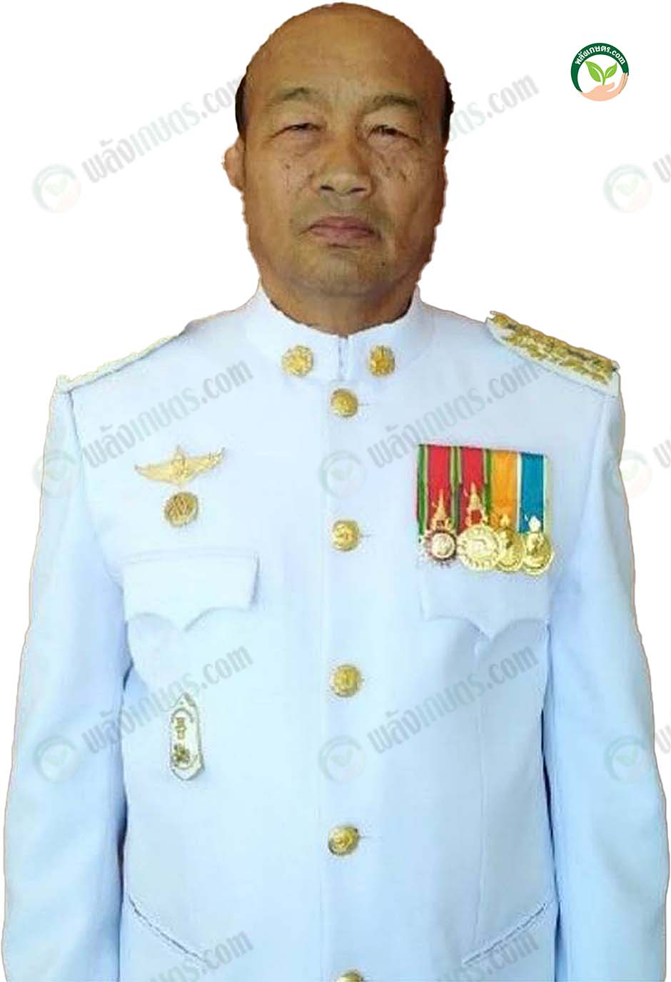 3.คุณถาวร โตอาจ ประธานแปลงใหญ่ ทุเรียน พลงตาเอี่ยม